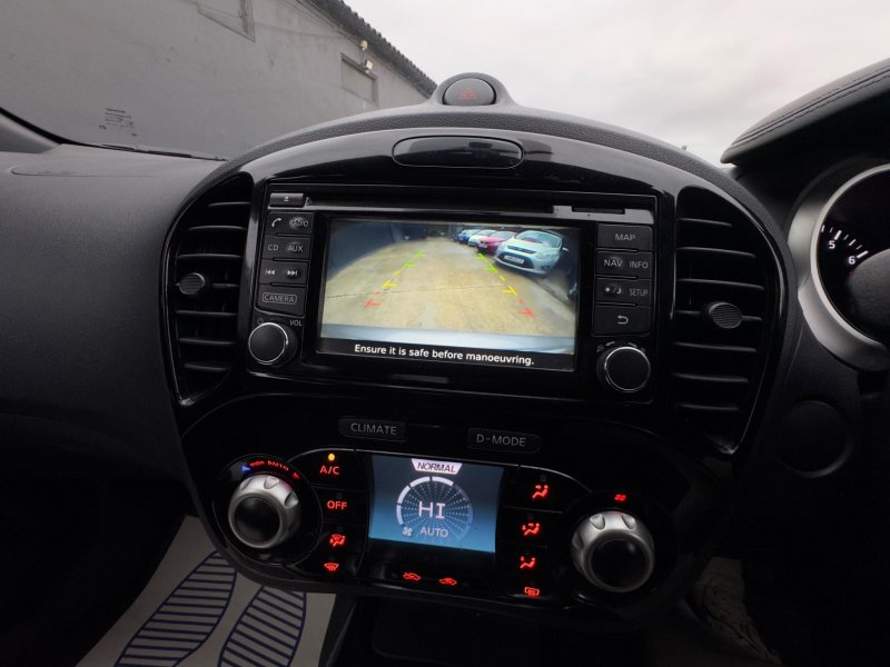 NISSAN JUKE