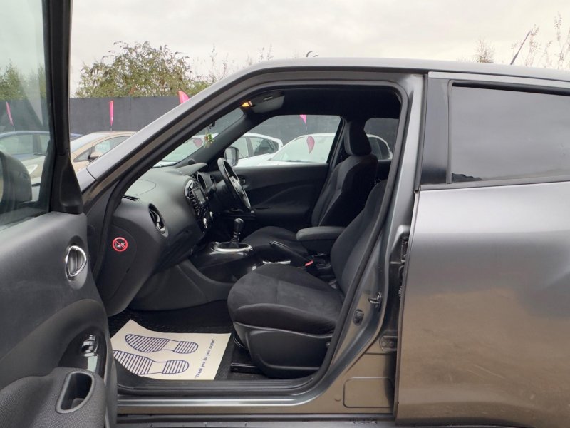 NISSAN JUKE