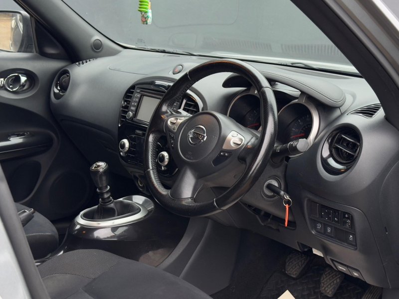 NISSAN JUKE