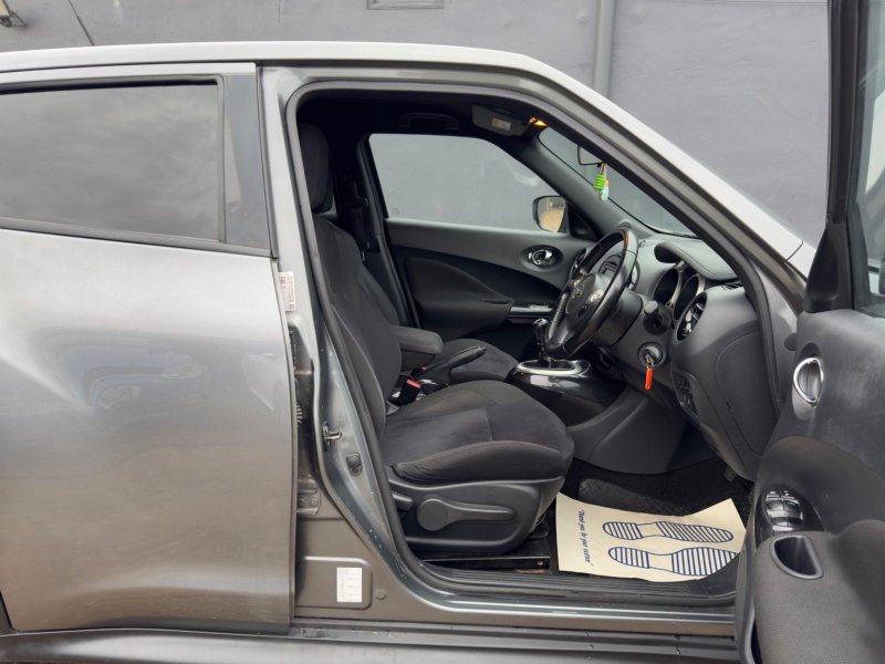 NISSAN JUKE