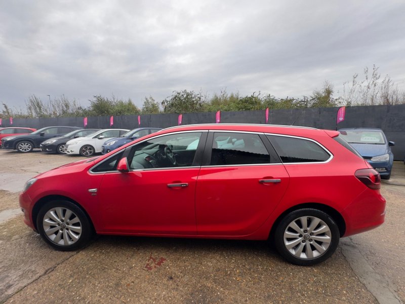 VAUXHALL ASTRA