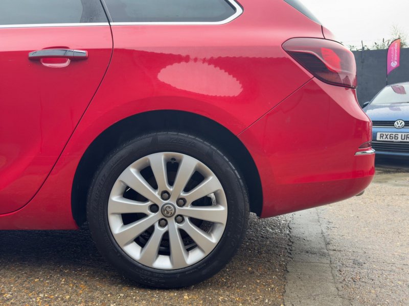 VAUXHALL ASTRA