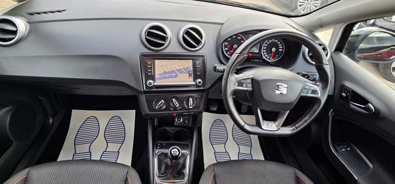 SEAT IBIZA