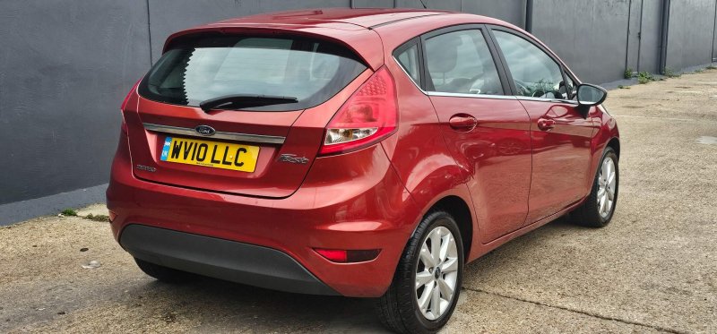 FORD FIESTA