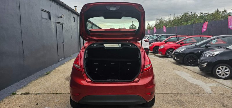 FORD FIESTA