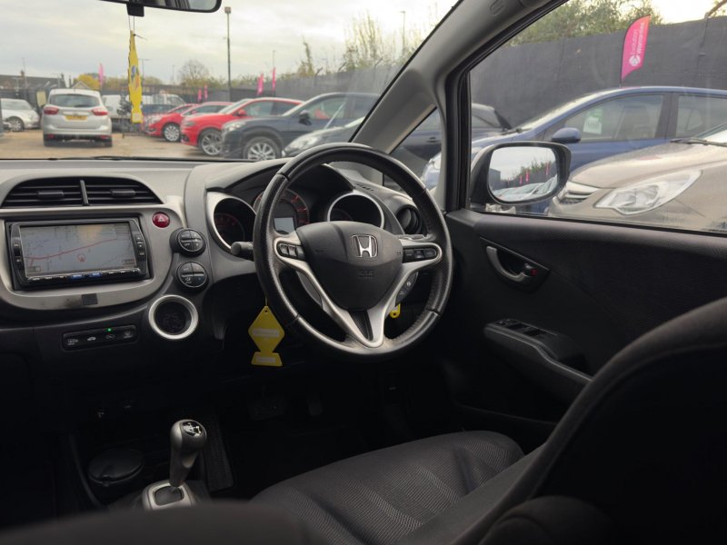 HONDA JAZZ