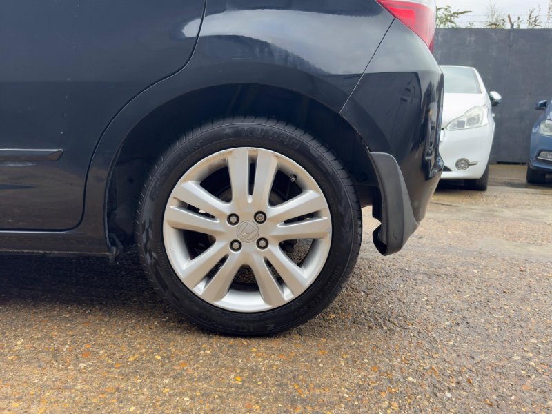 HONDA JAZZ