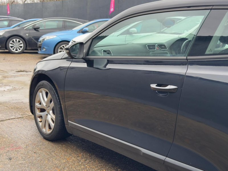 VOLKSWAGEN SCIROCCO
