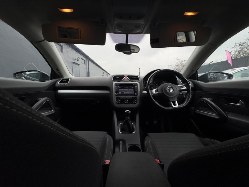 VOLKSWAGEN SCIROCCO
