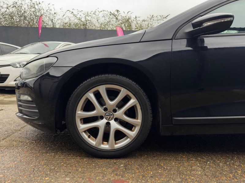 VOLKSWAGEN SCIROCCO