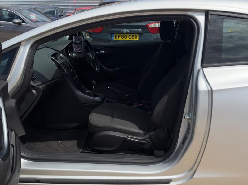 VAUXHALL ASTRA GTC