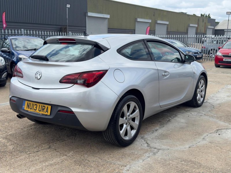 VAUXHALL ASTRA GTC