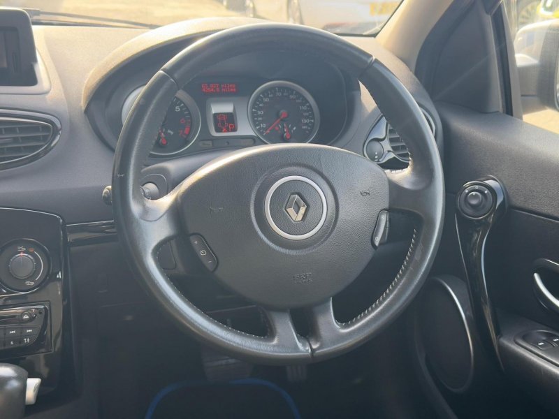 RENAULT CLIO