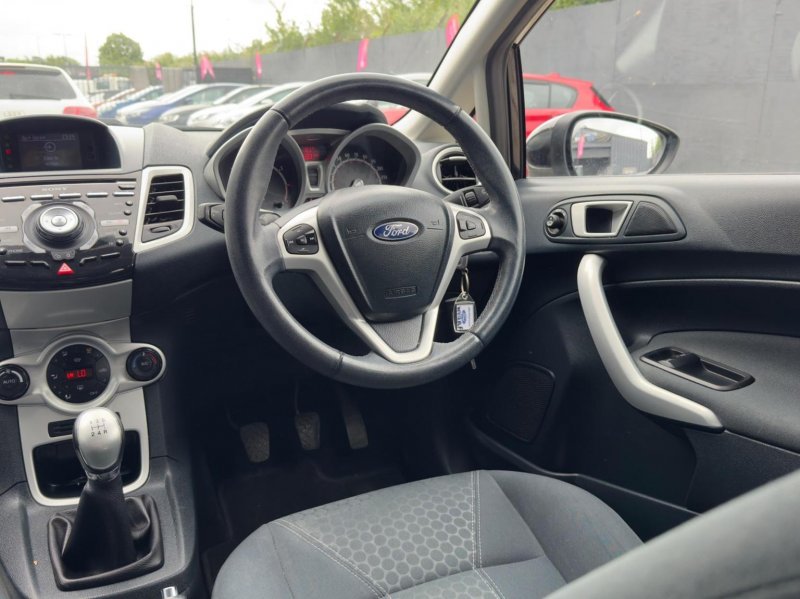 FORD FIESTA