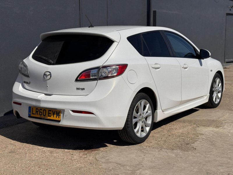 MAZDA MAZDA3