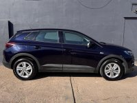 VAUXHALL GRANDLAND X
