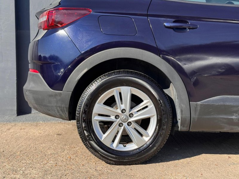 VAUXHALL GRANDLAND X