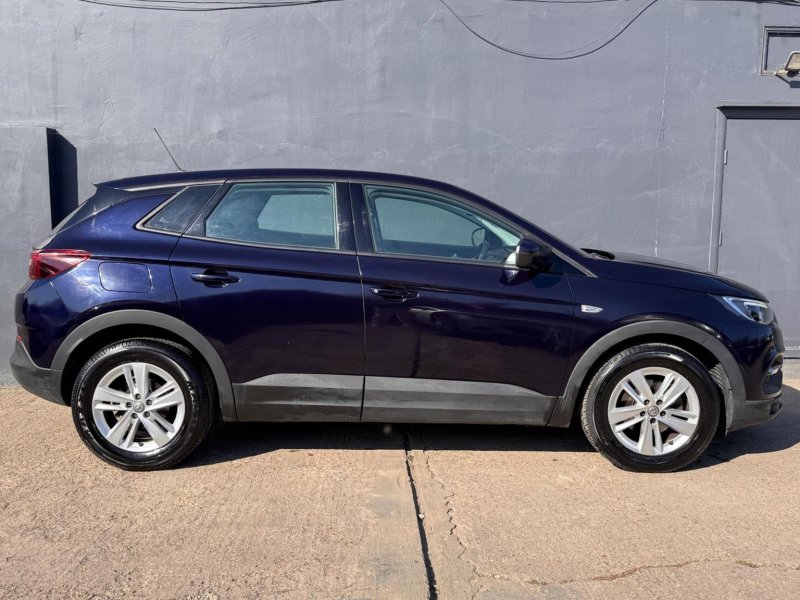 VAUXHALL GRANDLAND X