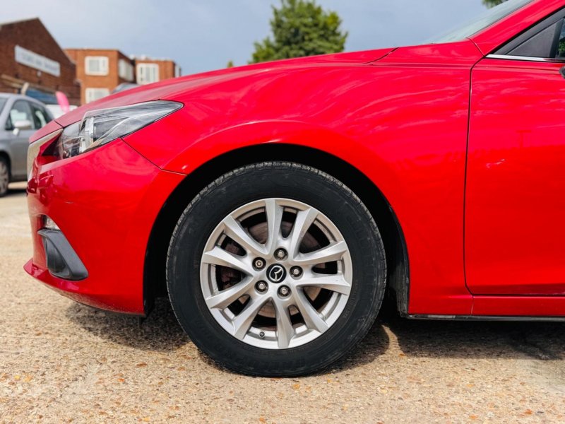 MAZDA MAZDA3