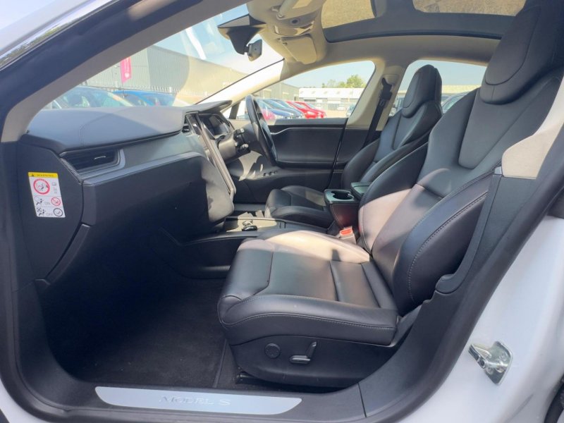 TESLA MODEL S